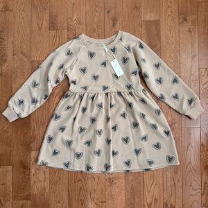 Rylee + Cru NWT size 6-7Y Raglan dress Hearts